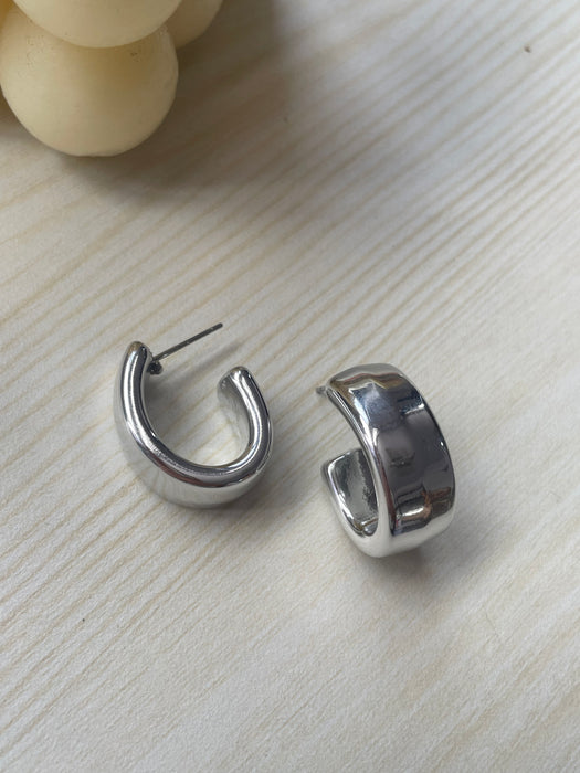 Chunky Oval Hoops