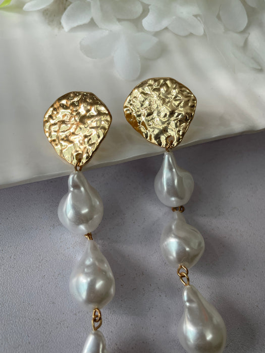 Regal Pearl Earrings