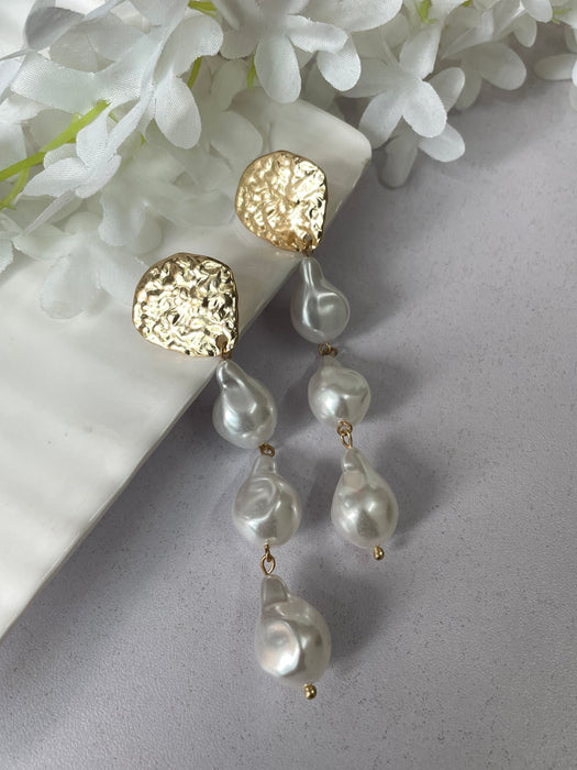 Regal Pearl Earrings