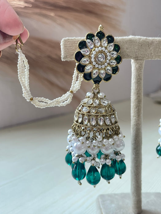 Amaira Pearl Jhumka