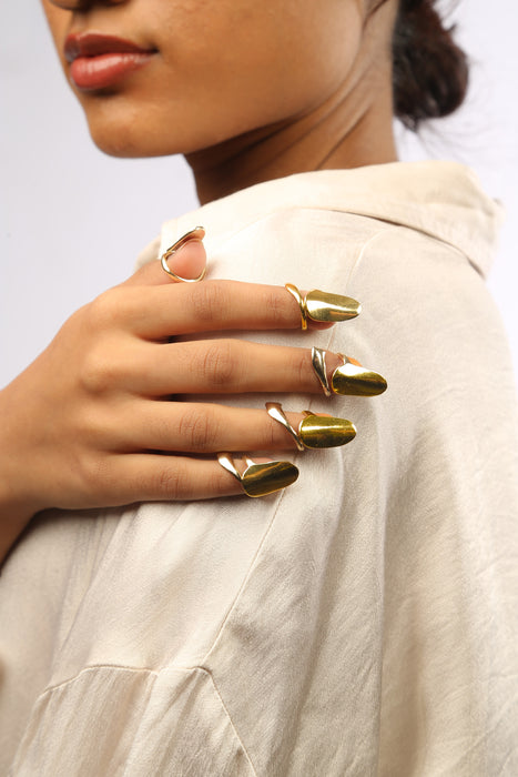 Bombshell Nail Ring Gold