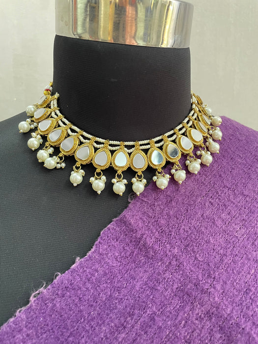 Sharvari Mirror Necklace Set