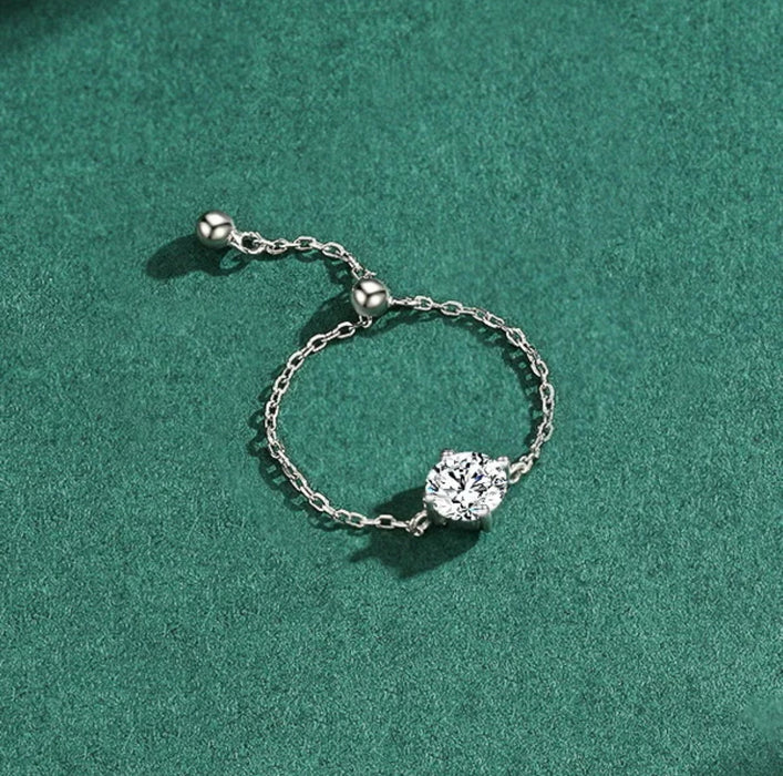 Gem Circle Chain Ring