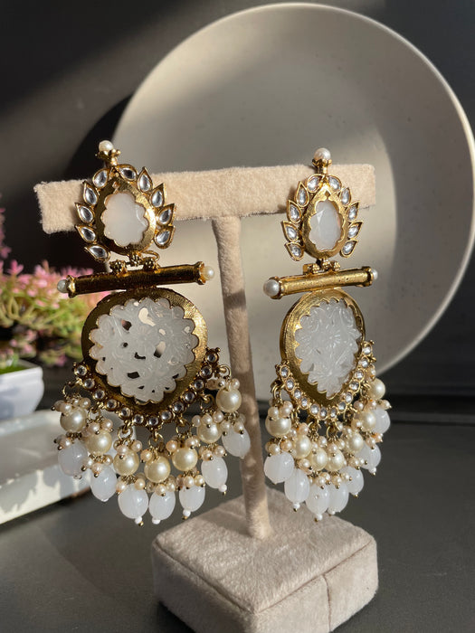 Buy Shop Now Golden Kundan Earrings Online From Surat Wholesale Shop.