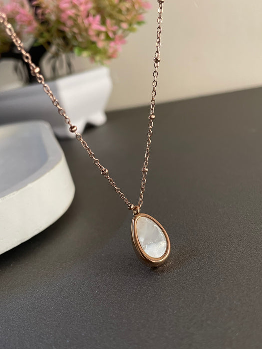 Dainty Droplet Chain