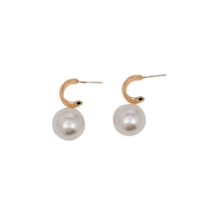 Aesthete Pearl Earrings