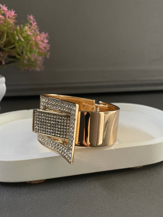 Golden Elegance Bracelet