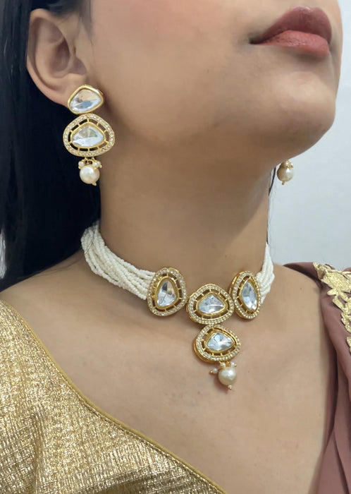 Nandini Kundan Necklace Earrings Set