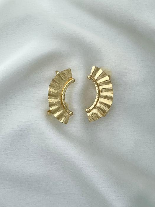 Semi Sleek Earcuff