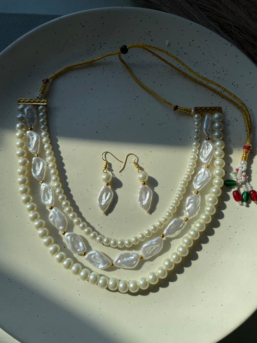 Shagun Pearl Necklace Earrings Set