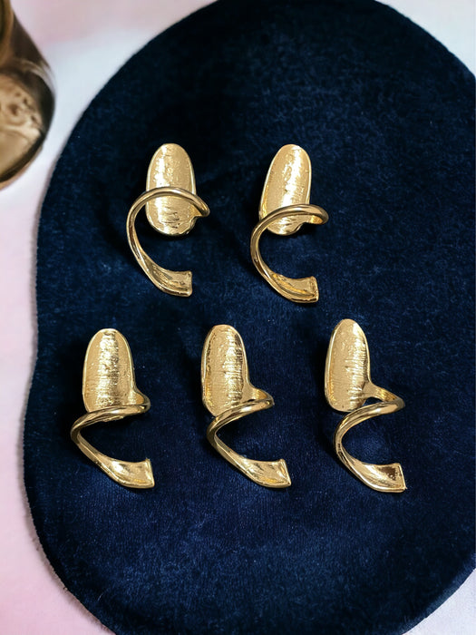 Bombshell Nail Ring Gold