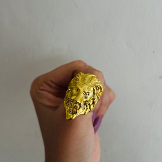 Roar Ring