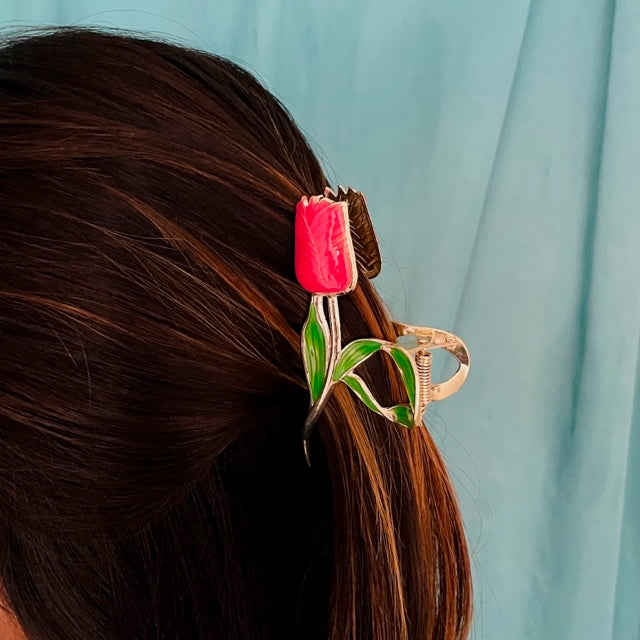 Gardenia Luxe Claw Clip
