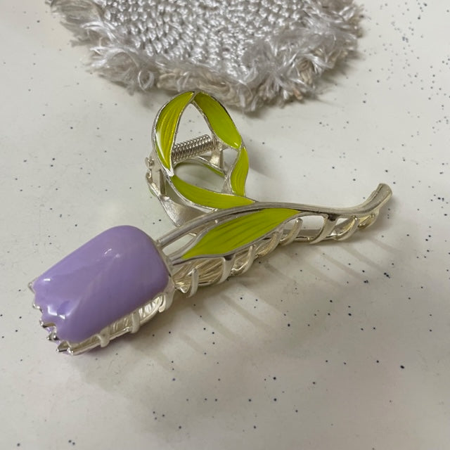 Gardenia Luxe Claw Clip