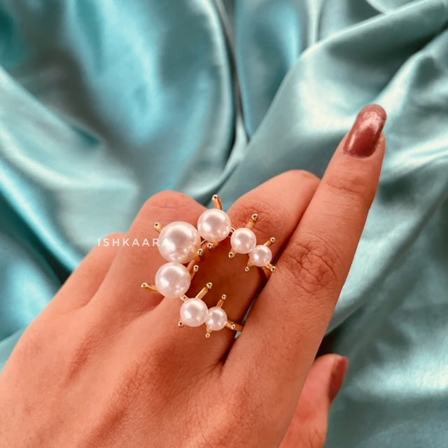 Pearl It Up Ring