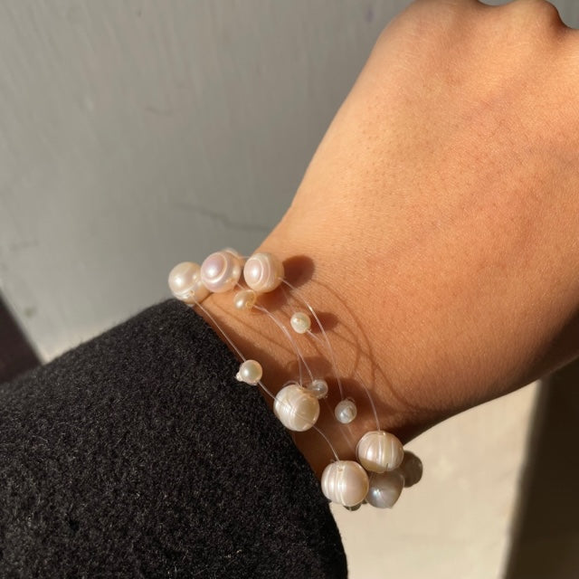 Neyara Pearl Bracelet