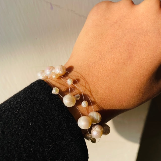 Neyara Pearl Bracelet