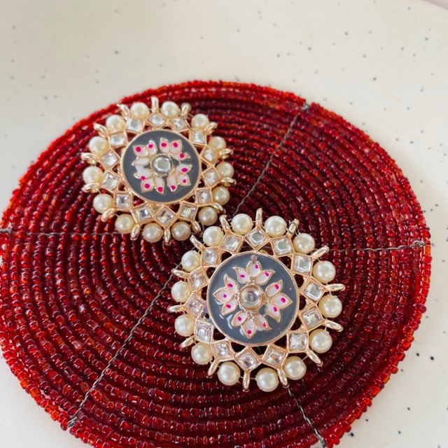 Nitya Kundan Studs