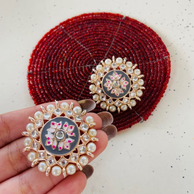 Nitya Kundan Studs