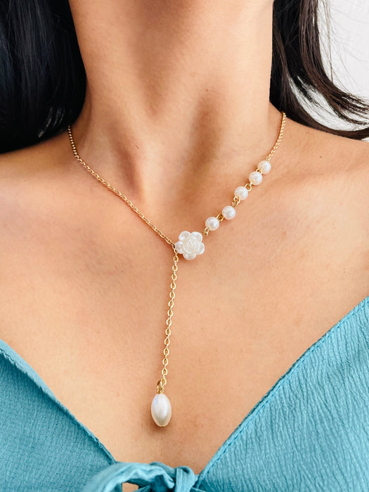 Blossom Pearl Chain