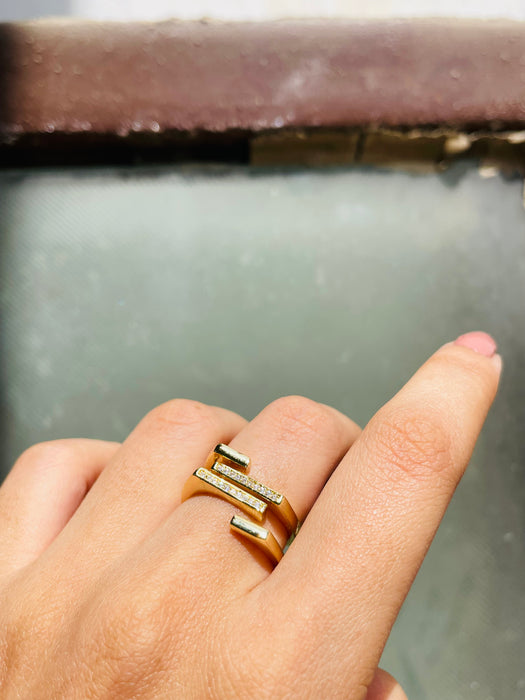 Streamlined Ring